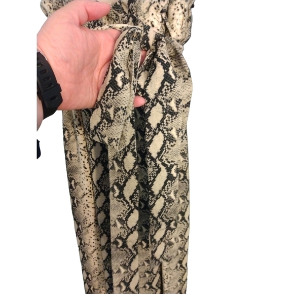 Halter Jumper Wide Leg J for Justify Beige Reptile Print Bottom Tie Belt L - Picture 5 of 11